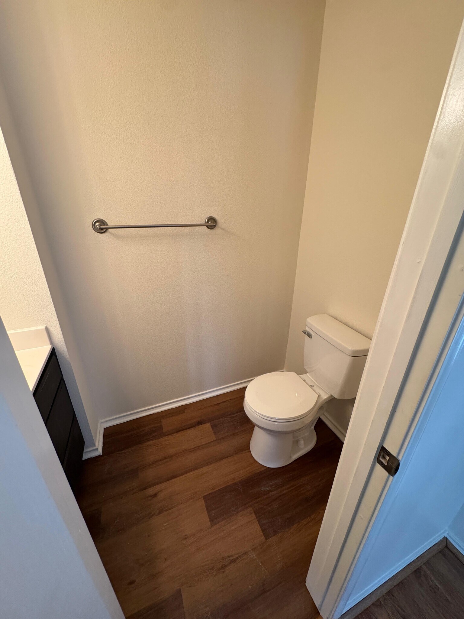 Building Photo - 2105 Zeppelin Dr