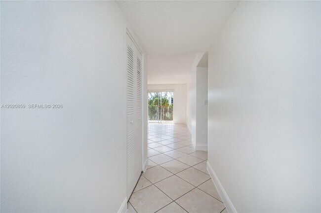 Building Photo - 14250 SW 62nd St