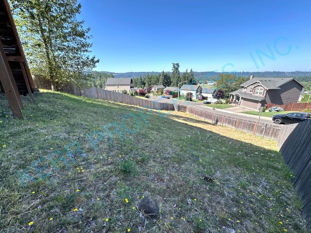 Building Photo - Spacious 5-Bedroom Retreat with 3407 Sq Ft...