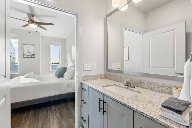 Building Photo - 5820 1/2 Cameron Road-SI FL4-ID1303394P