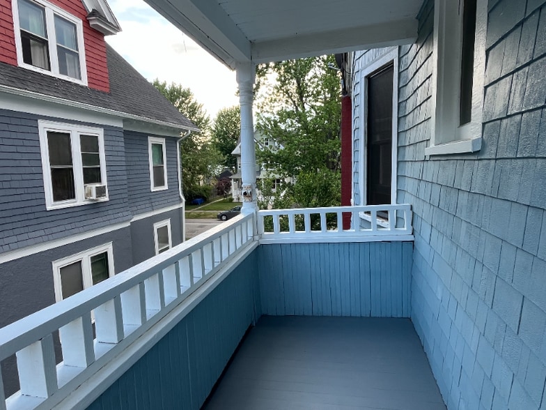 Building Photo - 83 Firglade Ave