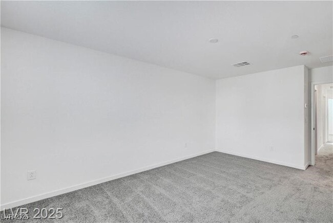 Building Photo - 1175 Heliodor Ave