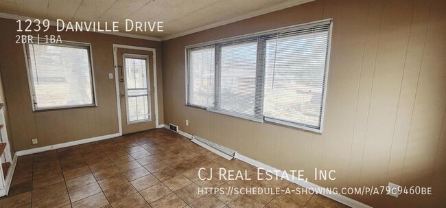 Building Photo - 1239 Danville Dr