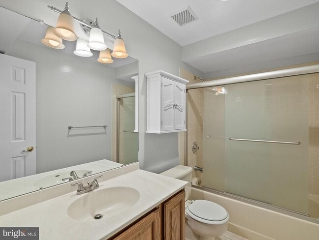 Building Photo - 11603 Auburn Grove Ct