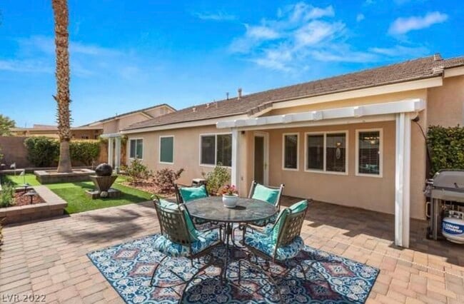 Building Photo - 1811 Puerto Way