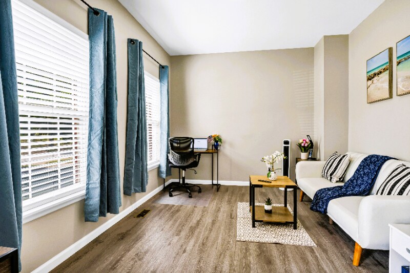 Building Photo - 3909 Lafayette Ave