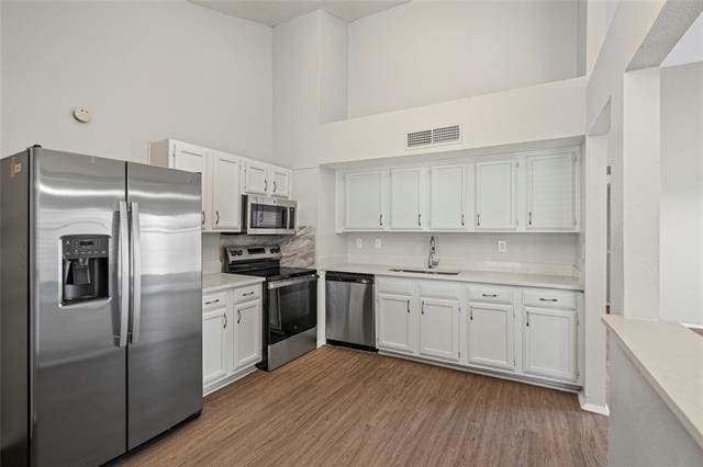 Building Photo - 9511 Culberson St