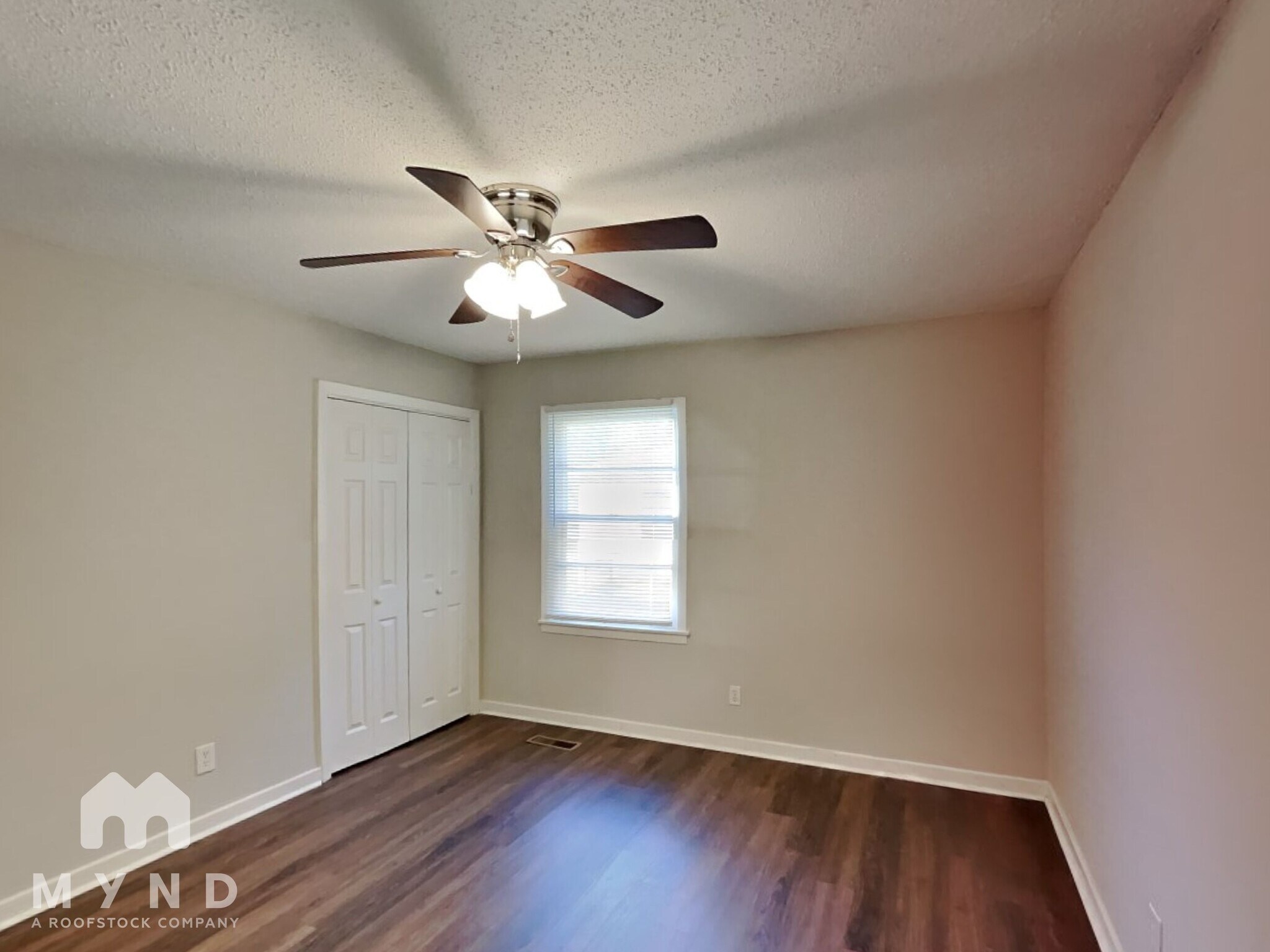 Building Photo - 217 Marshall Dr