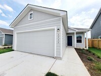 Building Photo - 1111 Cattail Ln