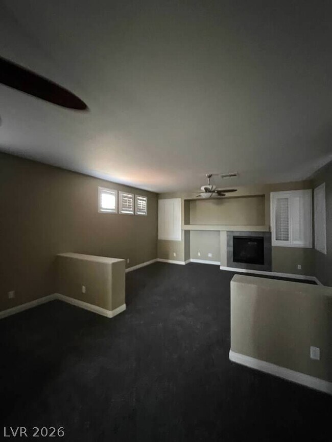 Building Photo - 9622 Staff Ln