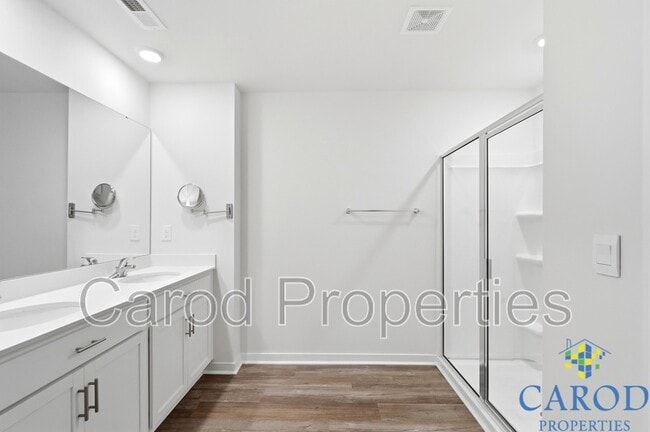 Building Photo - 231 Brinkley Dr