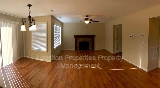 Building Photo - 3413 Chance Ln