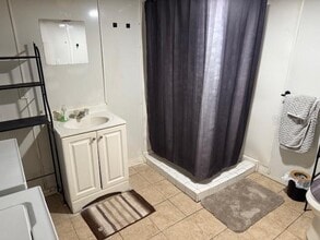 Building Photo - 33347 Arthur Dr