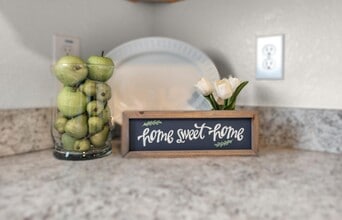 Building Photo - 12603 Telge Rd