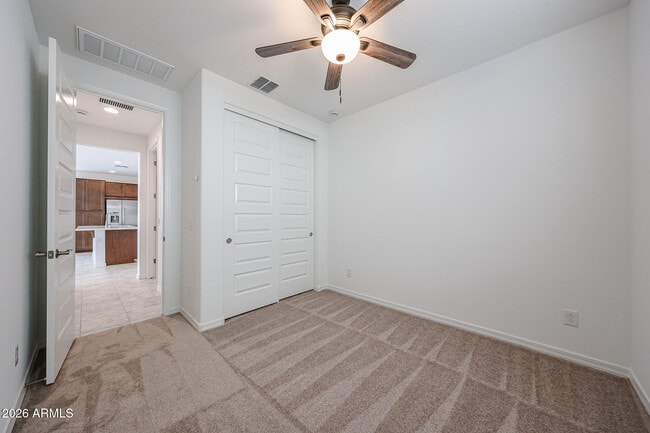 Building Photo - 14752 W Smoketree Dr