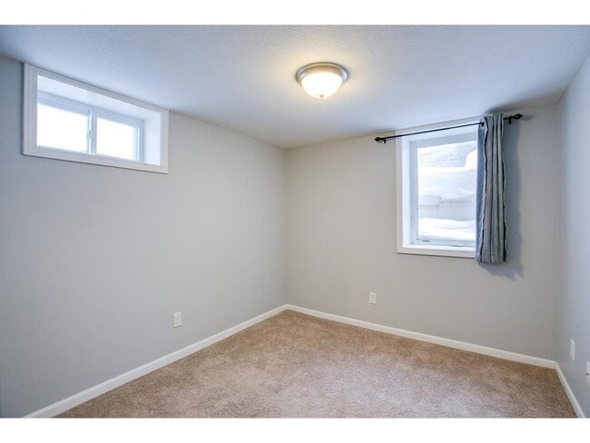 Building Photo - 3964 Xenwood Ave S