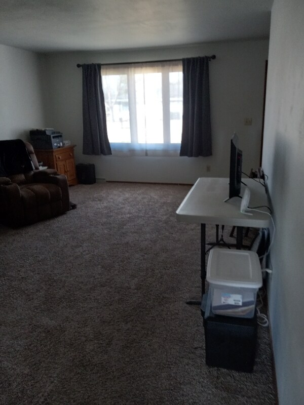 Building Photo - 1242 Primrose Ln