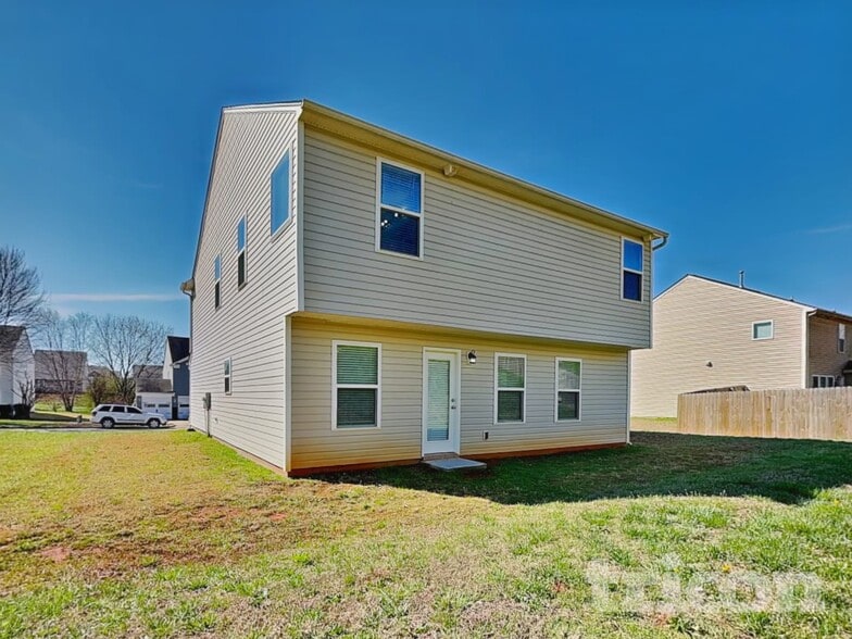 Building Photo - 188 Altondale Dr