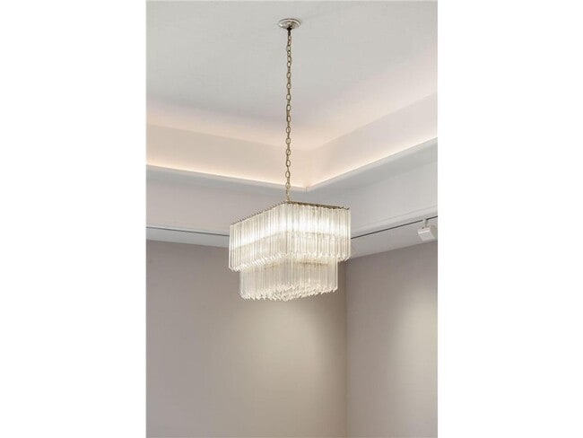 Building Photo - 1830 Eagle Ridge Dr