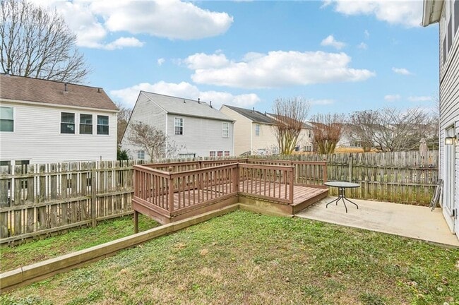 Building Photo - 1726 Taynton Cir