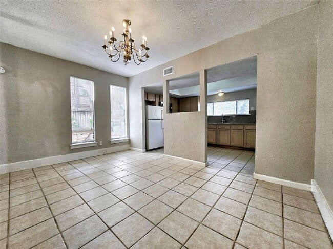 Building Photo - 4429 W Cypress Villas Dr
