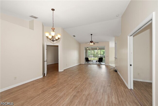 Building Photo - 14860 Crystal Cove Ct