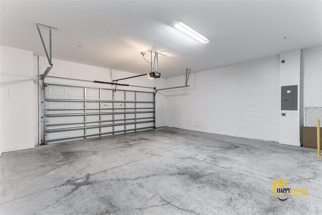 Building Photo - 13456 Stoddart Ave