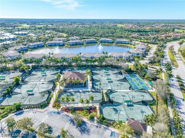 Building Photo - 7812 Valencia Ct