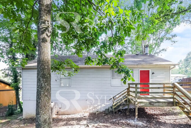 Building Photo - Living where You Love is Good for your Heart!