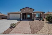 Building Photo - Spacious, Charming Home