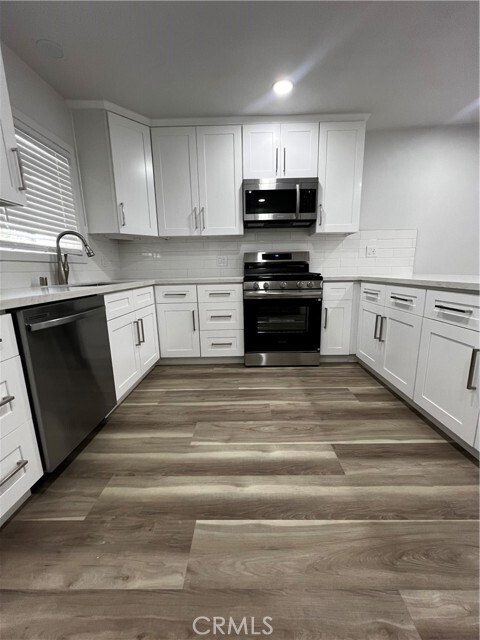 Building Photo - 25546 Byron St