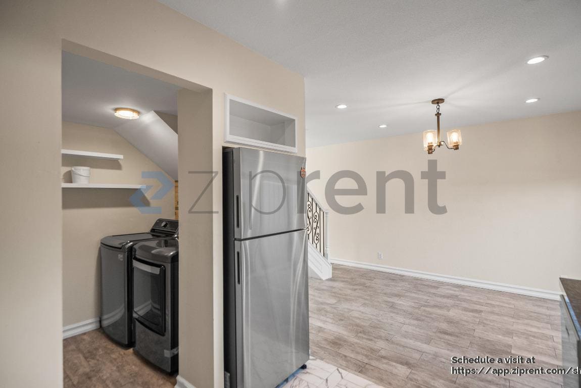 Building Photo - 4451 Fairlands Dr