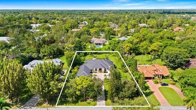 Building Photo - 6775 NW 65th Terrace