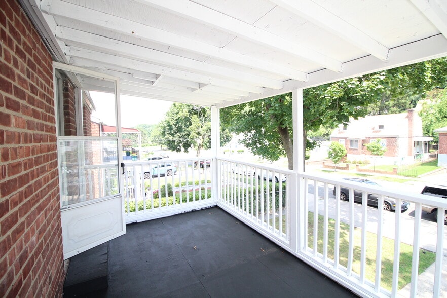 Balco - 209 Tibbetts Rd