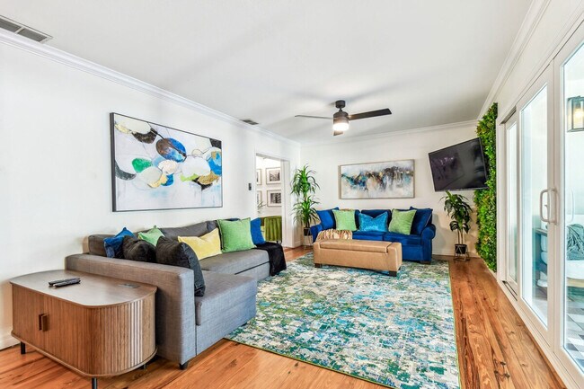 Building Photo - 1107 W Braddock St