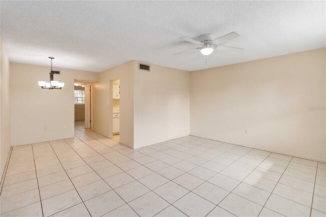 Building Photo - 2500 Lee Rd
