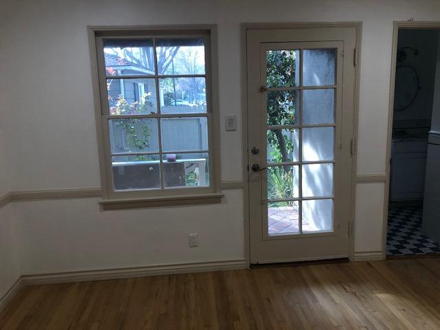 Building Photo - 2601 Castle Heights Pl