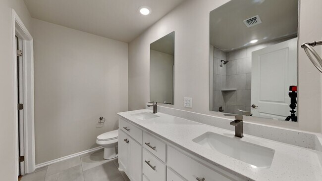 Building Photo - 9109 NW 127th St