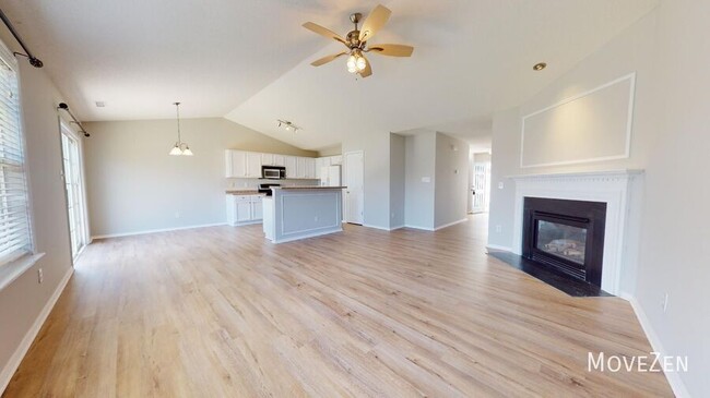 Building Photo - 6032 Saybrooke Dr