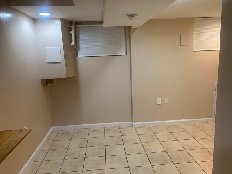 Building Photo - 1730 Lang Pl NE