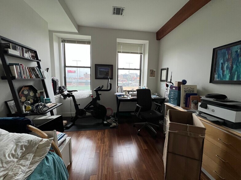 Building Photo - 450 Harrison Ave