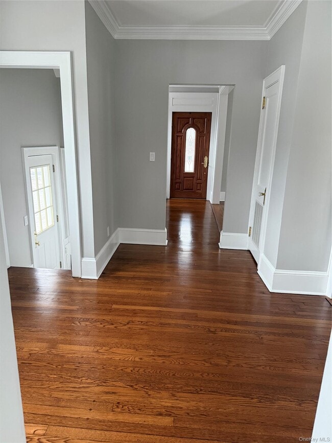 Building Photo - 1230 Hopewell Ave