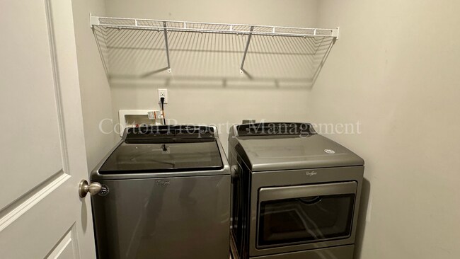 Building Photo - 1114 Forest Glen Dr