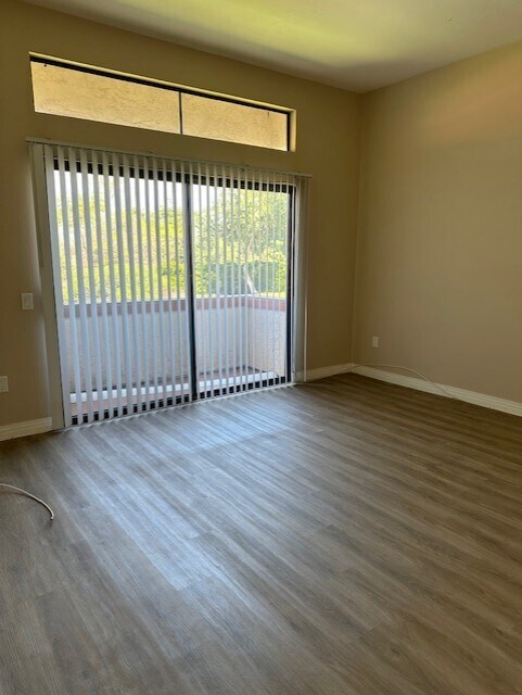 Building Photo - 2812 Newcastle Way