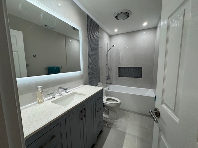 Building Photo - 5 Hotchkiss Ct