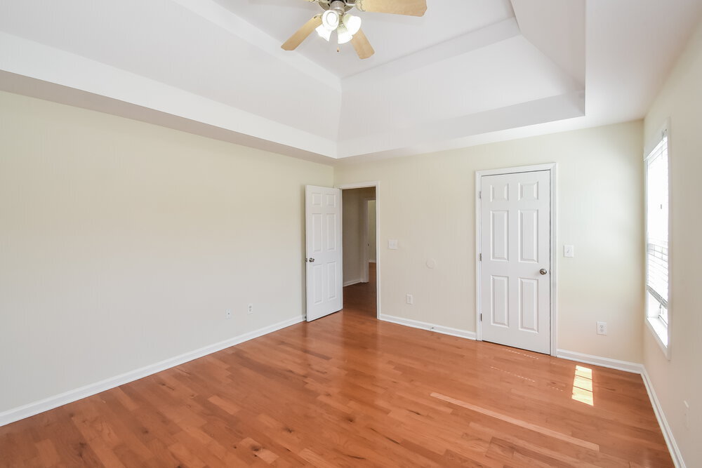 Building Photo - 1440 Paddocks Ct