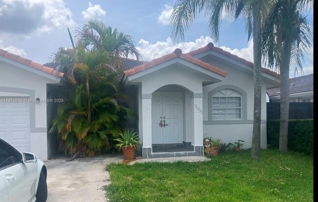 Primary Photo - 17001 SW 146th Ct