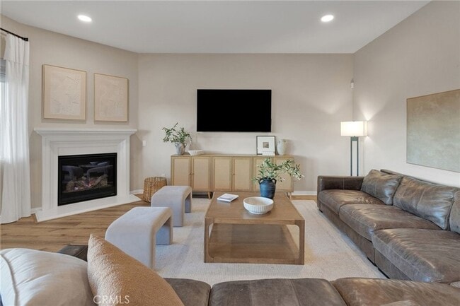 Building Photo - 17066 Takipi Rd