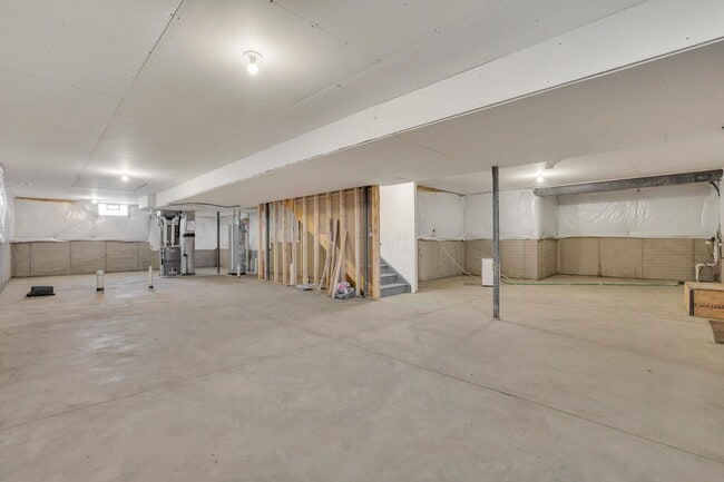 Building Photo - 241 Sunstone Ln