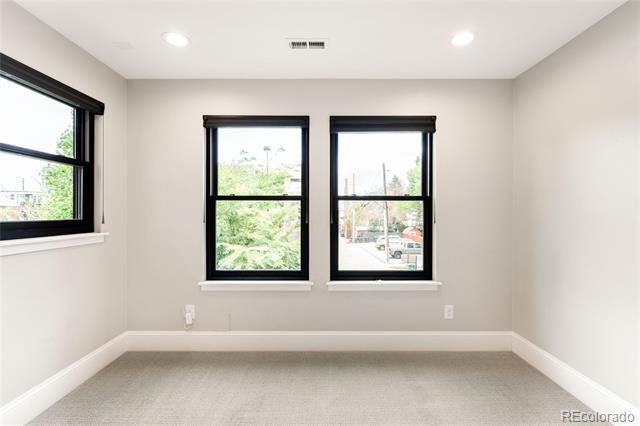 Building Photo - 3221 Zuni St